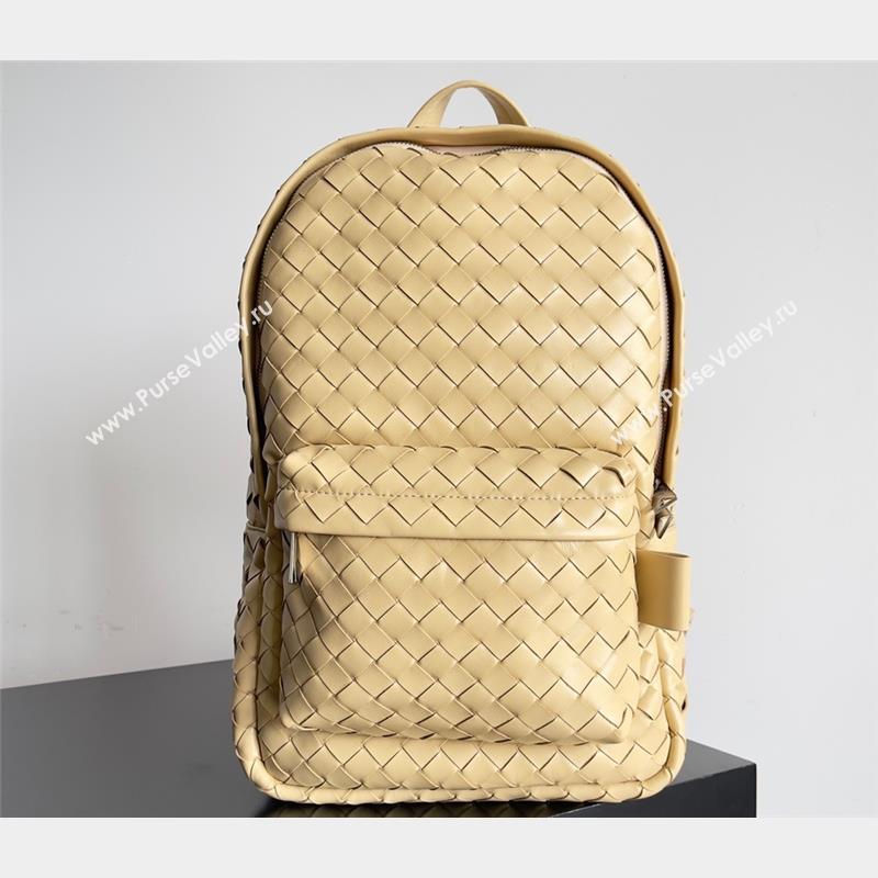 Bottega Veneta Small Intrecciato leather Backpack Bag Beige 2023 (misu-23110156)
