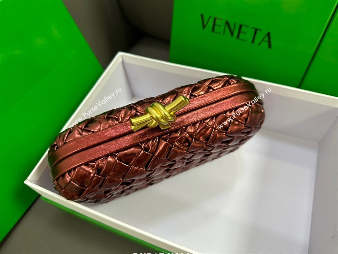 Bottega Veneta Pressed intreccio laminated leather Knot Minaudiere clutch Bag WINE 2023 (misu-23110119)