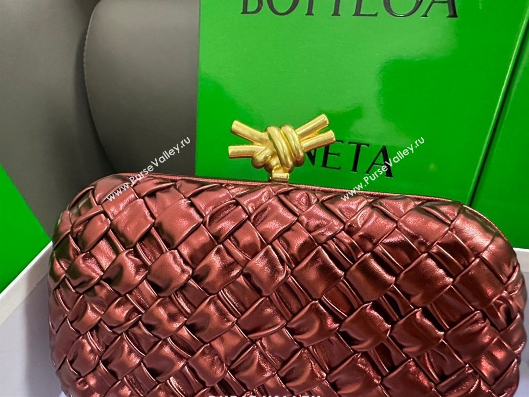 Bottega Veneta Pressed intreccio laminated leather Knot Minaudiere clutch Bag WINE 2023 (misu-23110119)