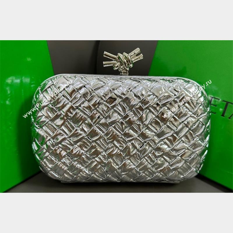 Bottega Veneta Pressed intreccio laminated leather Knot Minaudiere clutch Bag Silver 2023 (misu-23110121)
