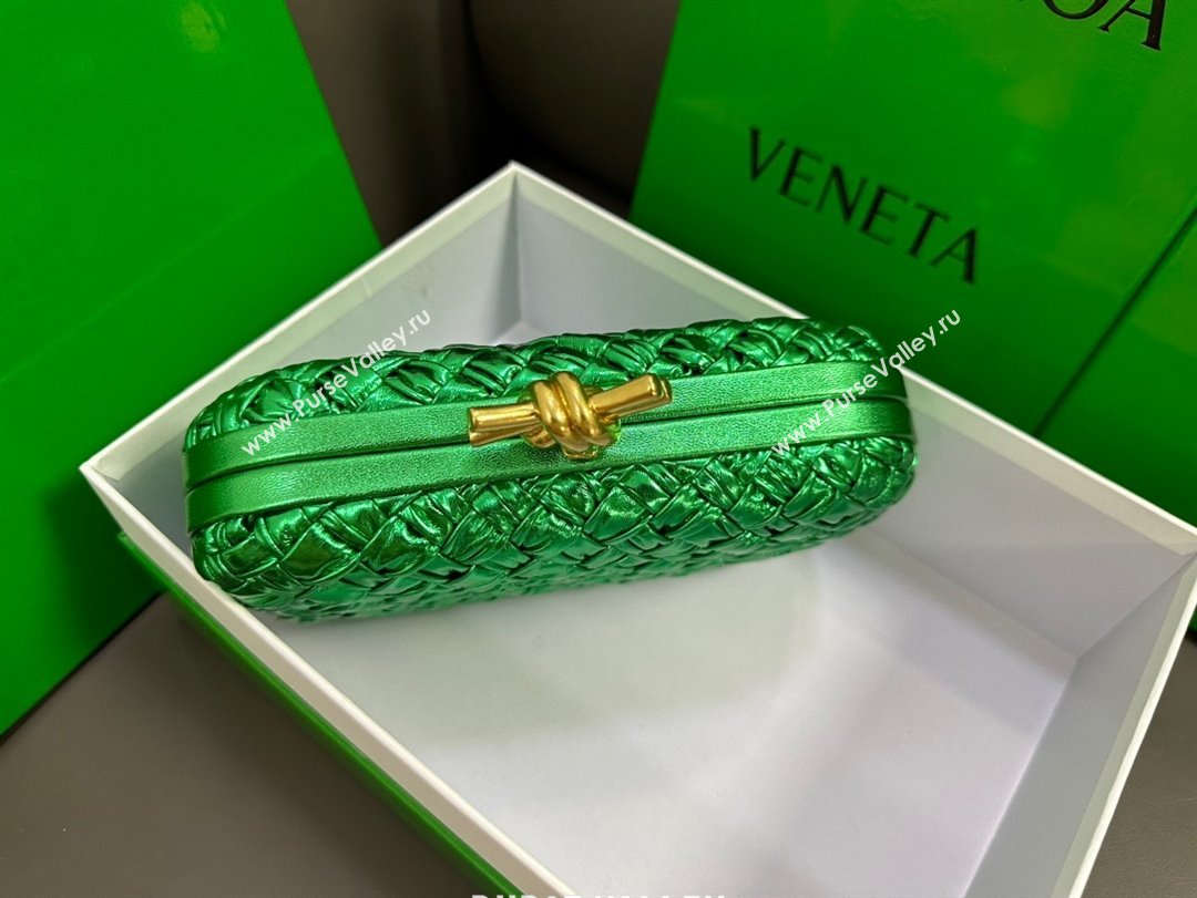 Bottega Veneta Pressed intreccio laminated leather Knot Minaudiere clutch Bag ENVY Green 2023 (misu-23110118)