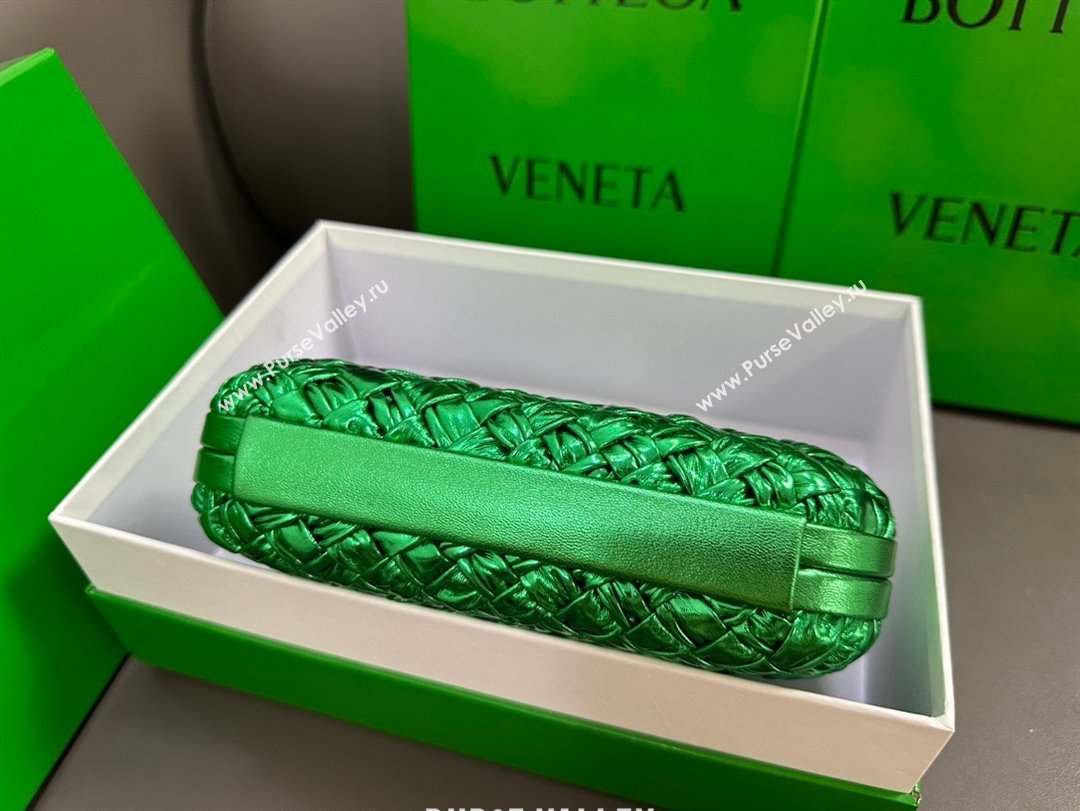 Bottega Veneta Pressed intreccio laminated leather Knot Minaudiere clutch Bag ENVY Green 2023 (misu-23110118)