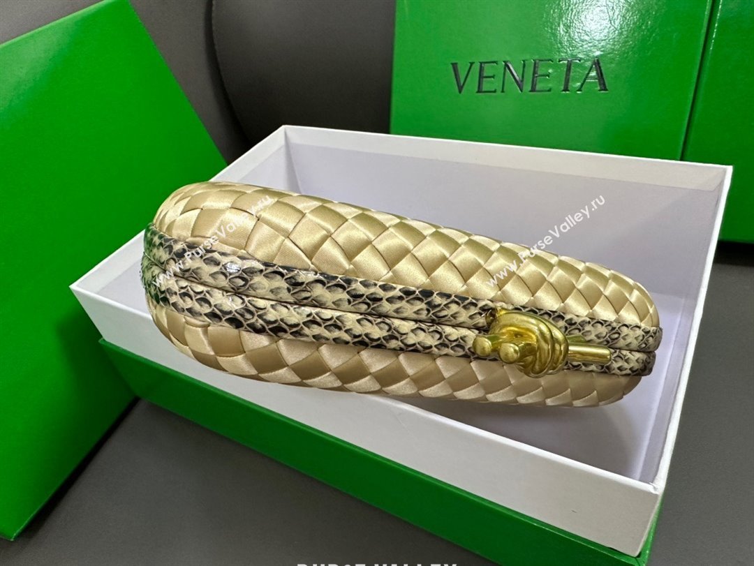 Bottega Veneta Intreccio Silk Knot Minaudiere clutch Bag Beige 2023 (misu-23110109)
