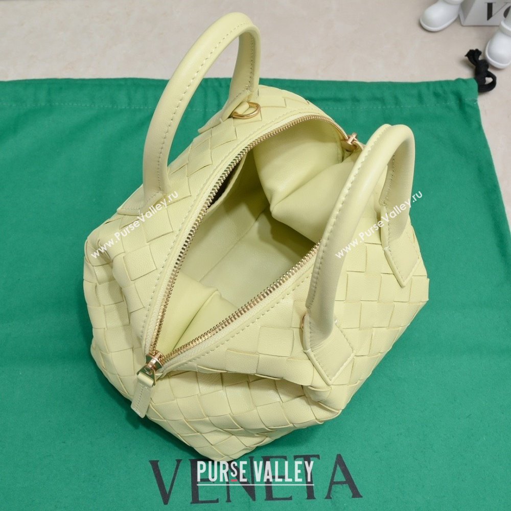 Bottega Veneta Mini Bauletto bag in lambskin light yellow 2023 (misu-230927-54)