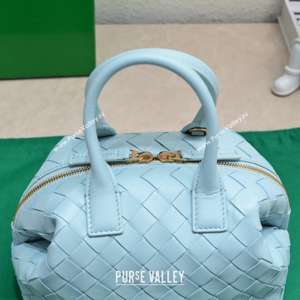 Bottega Veneta Mini Bauletto bag in lambskin TEAL WASHED 2023 (misu-230927-56)