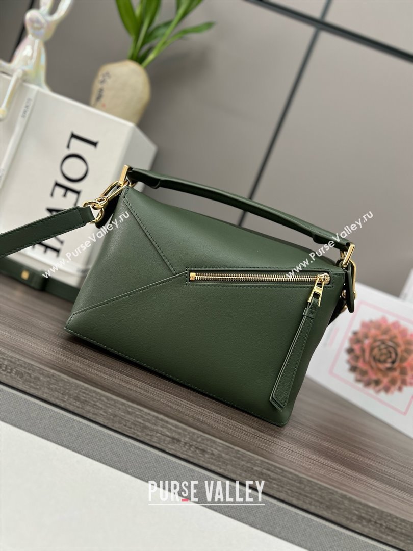 LOEWE Small Puzzle bag in classic calfskin bottle green 2024 (yongsheng-240412-09)