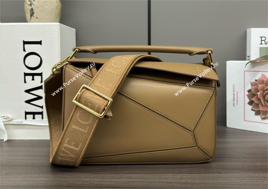 LOEWE Small Puzzle bag insatin calfskin clay green 2024 (yongsheng-240412-08)