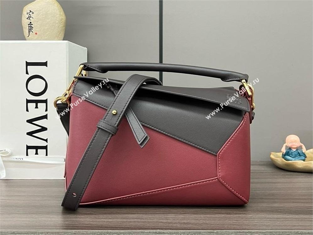 LOEWE Small Puzzle bag in classic calfskin Chocolate/Burgundy 2024 (yongsheng-240412-07)