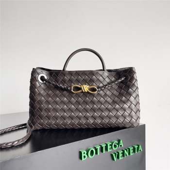 Bottega Veneta Intrecciato leather Small East/West Andiamo top handle Bag fondant 2023 (misu-230928-24)