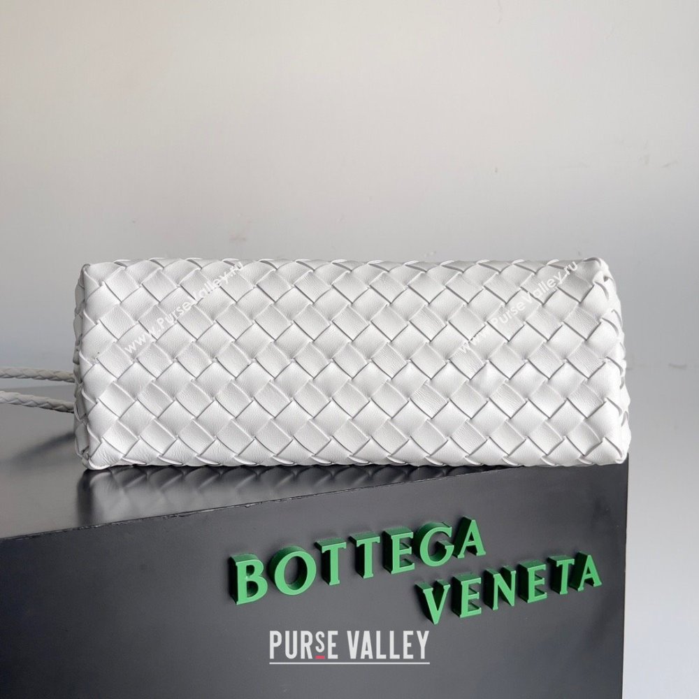 Bottega Veneta Intrecciato leather Small East/West Andiamo top handle Bag white 2023 (misu-230928-23)
