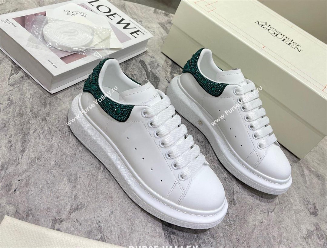 Alexander McQueen Womens Oversized Sneaker with crystal-embellishment in White/green 2023 (danni-231019-04)