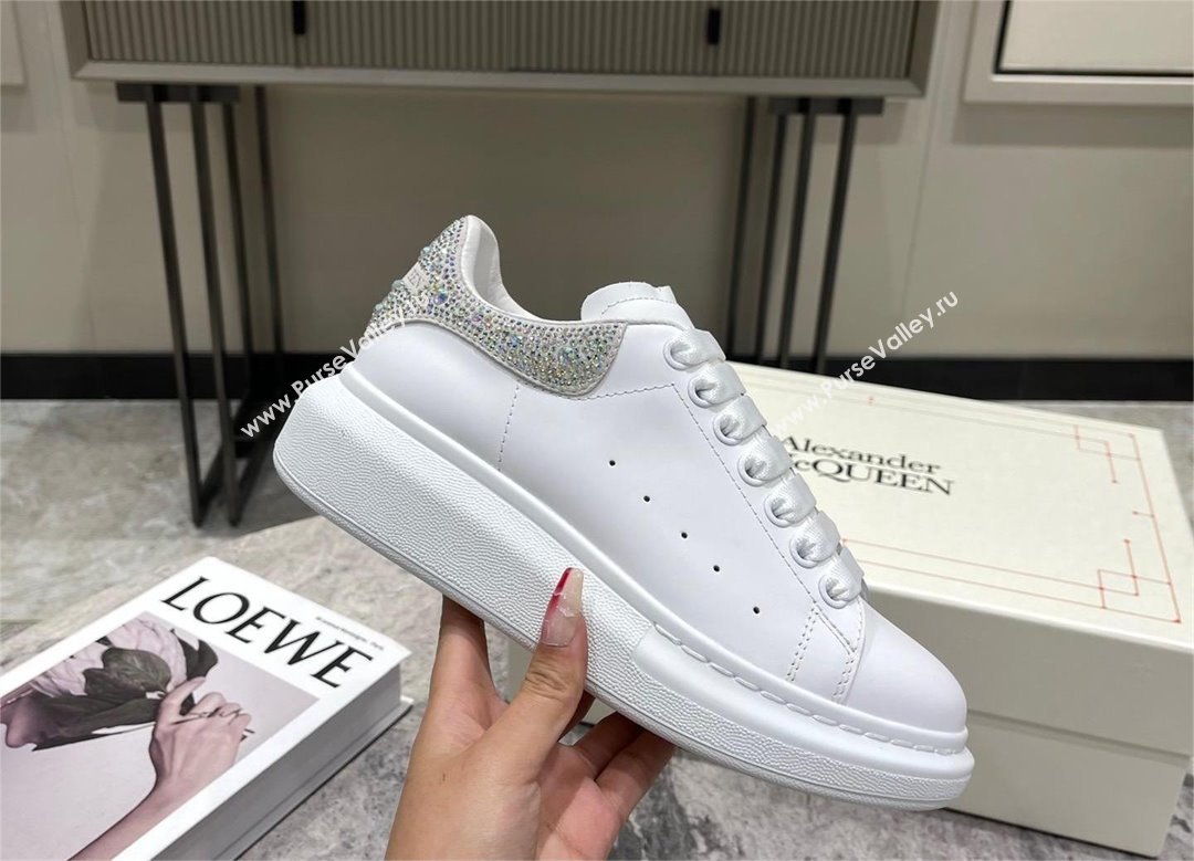 Alexander McQueen Womens Oversized Sneaker with crystal-embellishment 2023 (danni-231019-02)