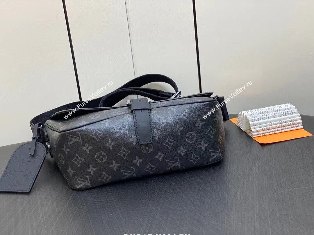 Louis Vuitton Monogram Eclipse Montsouris Messenger Bag M46685 2023 (kiki-230928-11)