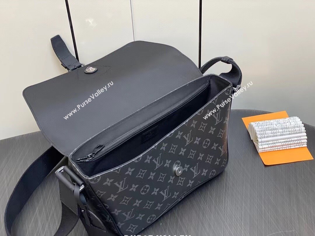 Louis Vuitton Monogram Eclipse Montsouris Messenger Bag M46685 2023 (kiki-230928-11)