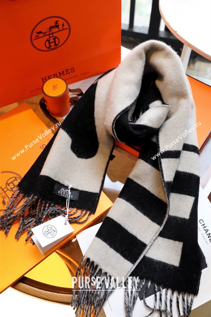 hermes horse printed cashmere scarf black/white 2023 (wtz-2401117-01)