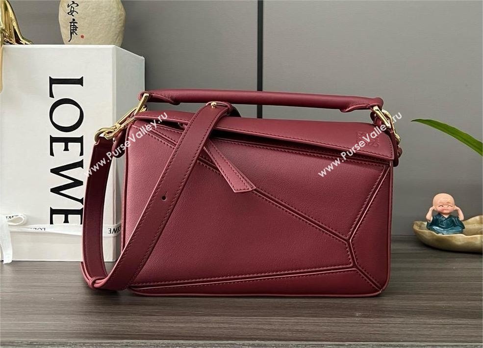 LOEWE Small Puzzle bag in in classic calfskin burgundy 2024 (yongsheng-240412-14)