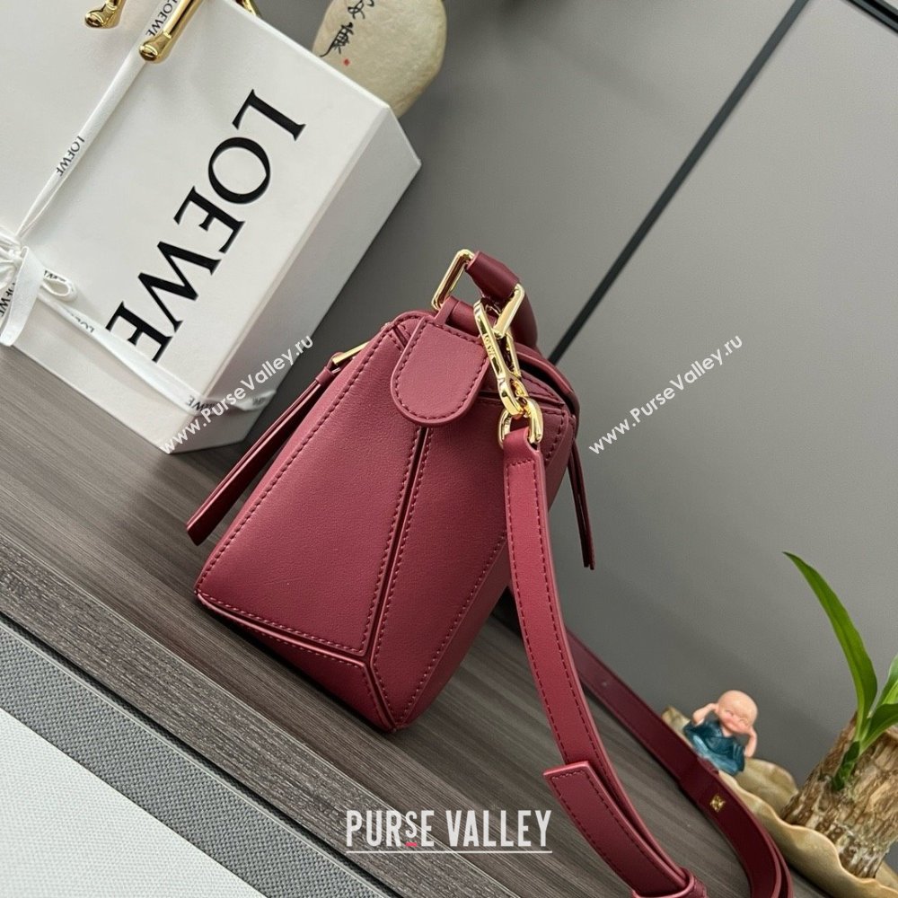 LOEWE Small Puzzle bag in in classic calfskin burgundy 2024 (yongsheng-240412-14)