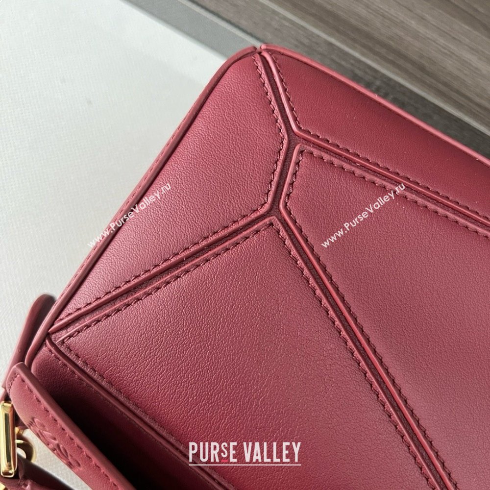 LOEWE Small Puzzle bag in in classic calfskin burgundy 2024 (yongsheng-240412-14)