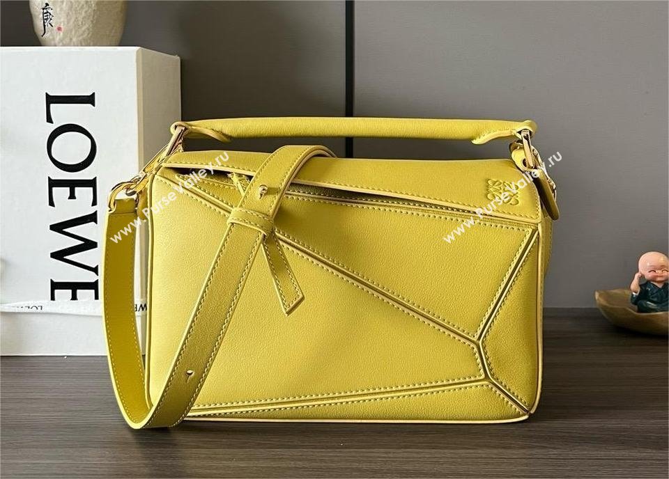 LOEWE Small Puzzle bag in classic calfskin Bright Ochre 2024 (yongsheng-240412-15)