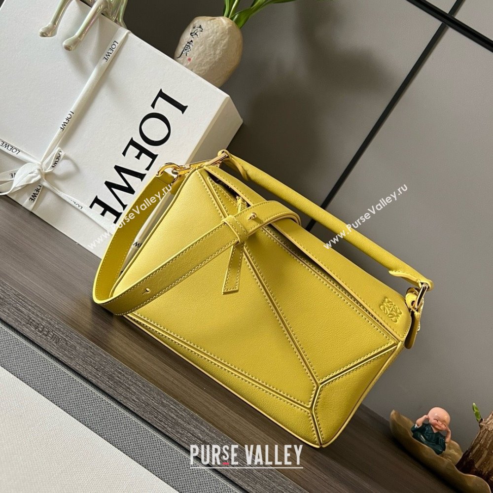 LOEWE Small Puzzle bag in classic calfskin Bright Ochre 2024 (yongsheng-240412-15)