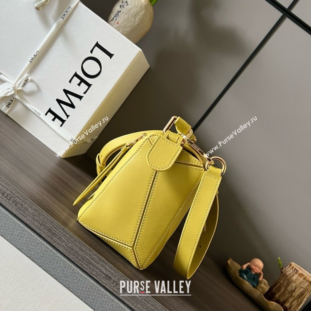 LOEWE Small Puzzle bag in classic calfskin Bright Ochre 2024 (yongsheng-240412-15)