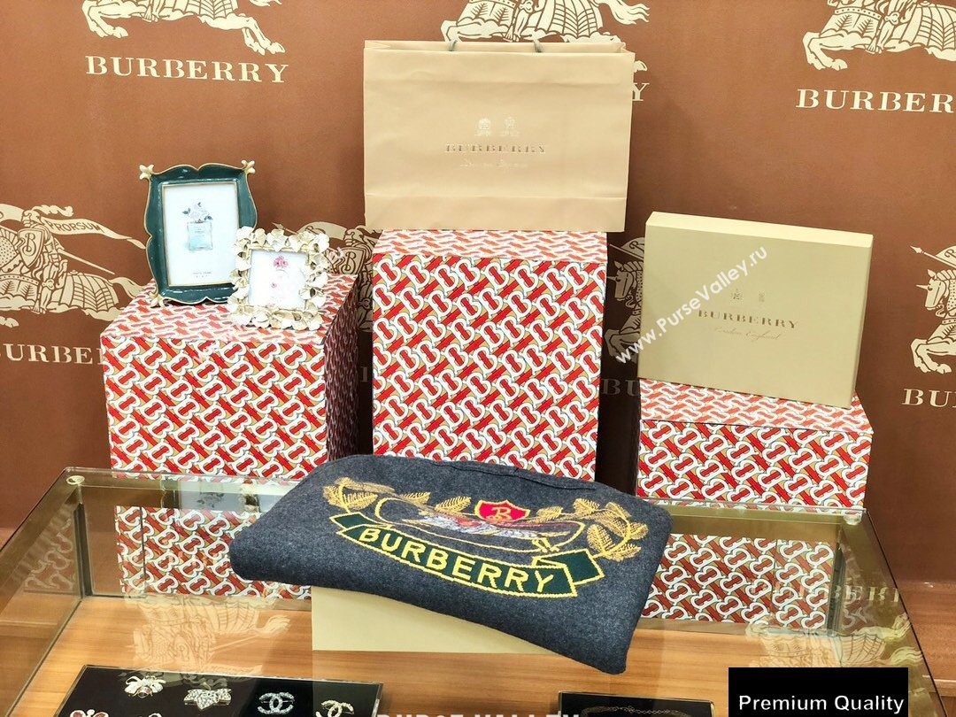 Burberry Cape 150x120cm BUR09 (wtz-20081909)