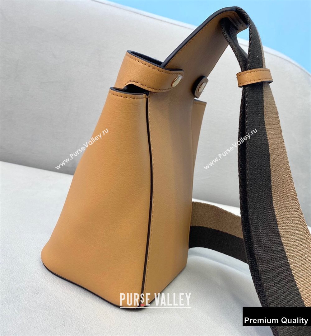 Fendi Leather Guitar One-shoulder Mini Bag Brown 2020 (chaoliu-20090143)