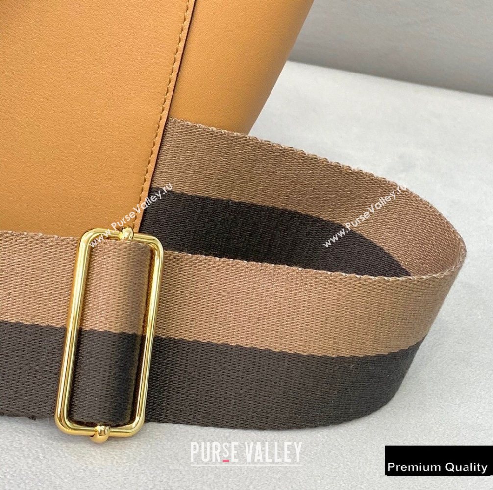 Fendi Leather Guitar One-shoulder Mini Bag Brown 2020 (chaoliu-20090143)