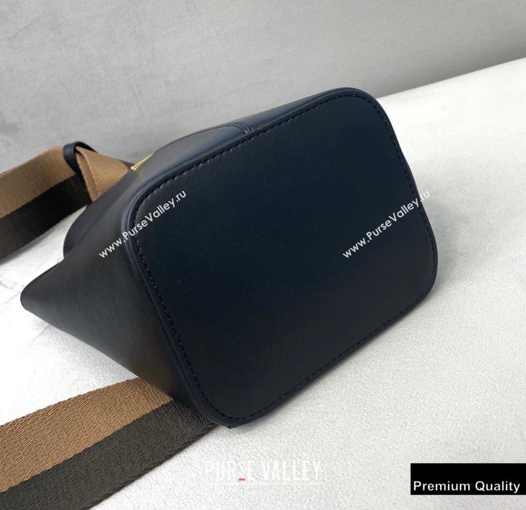 Fendi Leather Guitar One-shoulder Mini Bag Black 2020 (chaoliu-20090142)