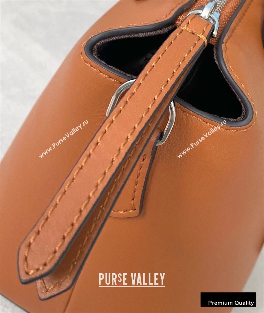 Fendi Heat-stamped FENDI ROMA By The Way Medium Boston Bag Brown 2020 (chaoliu-20083118)