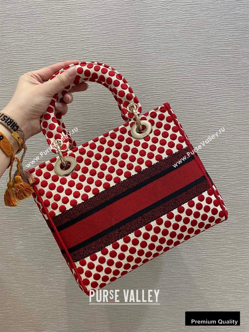Lady Dior Medium Bag in D-Lite Dioramour Red Dots Embroidery 2020 (vivi-20090919)