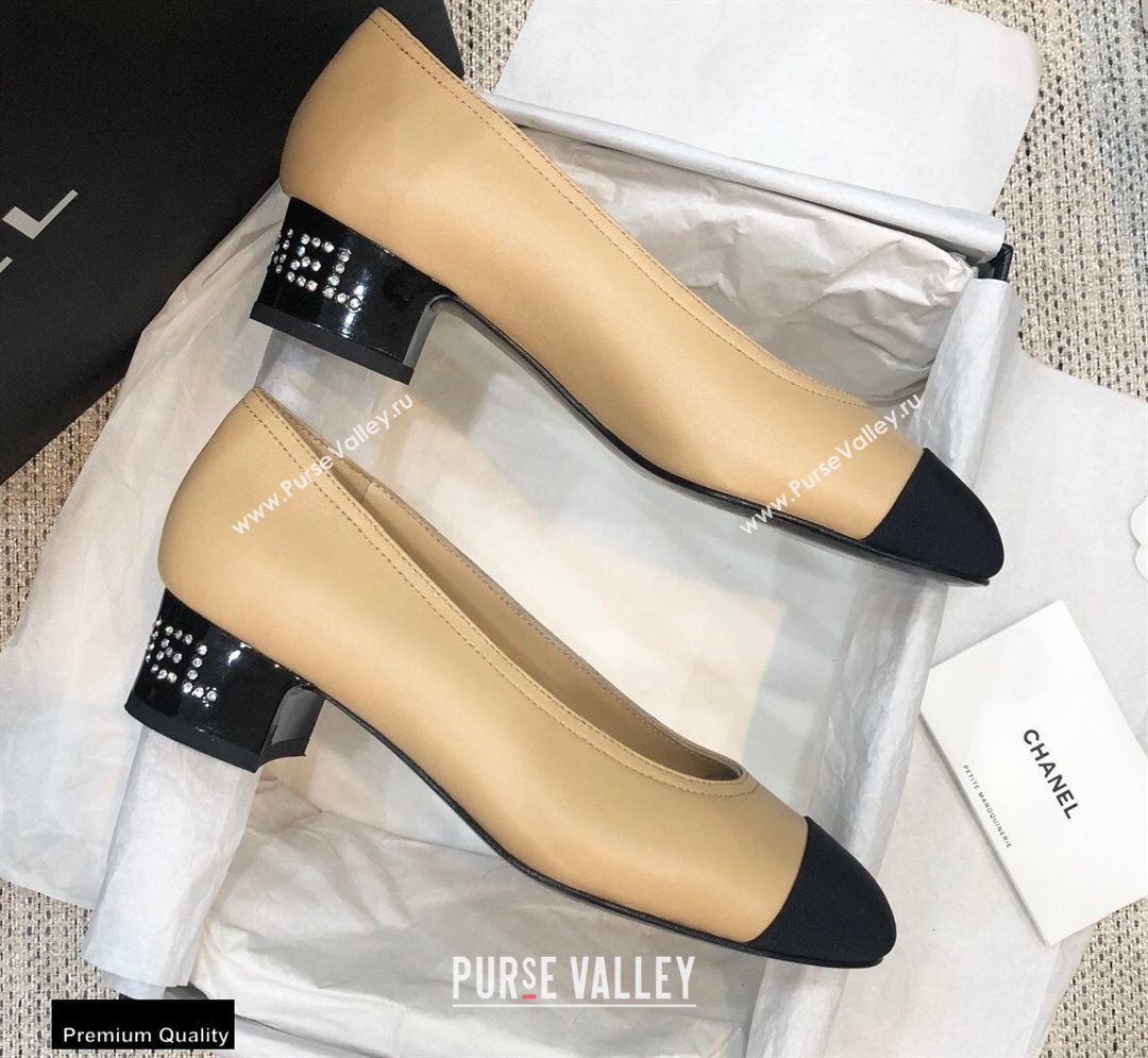 Chanel Crystal Logo Heel 3.5cm Pumps Beige 2020 (modeng-20092310)