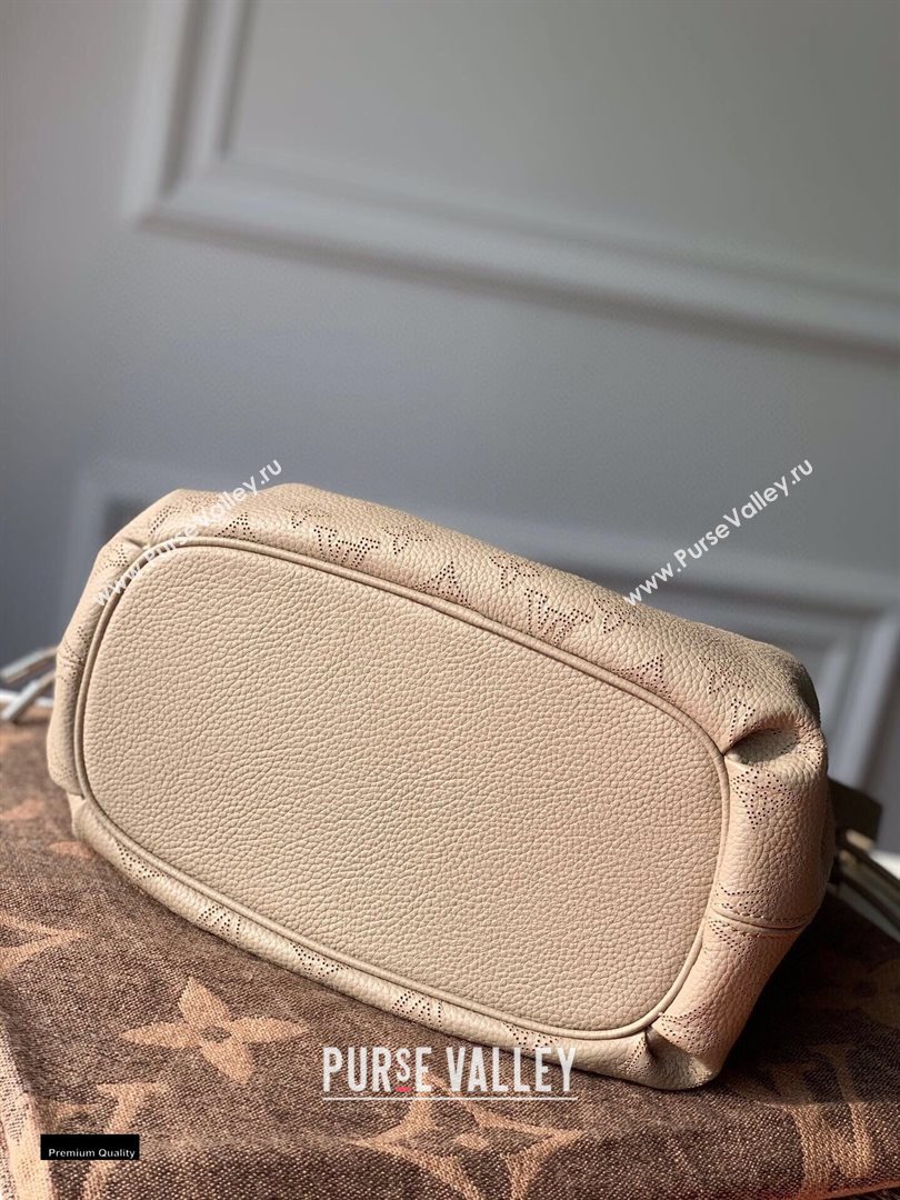 Louis Vuitton Bella Bucket Bag M57201 Galet Gray 2020 (kiki-20120110)