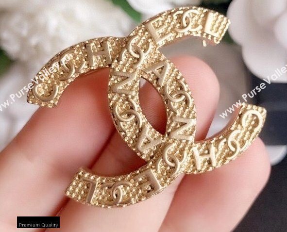 Chanel Brooch 71 2020 (YF-20101261)