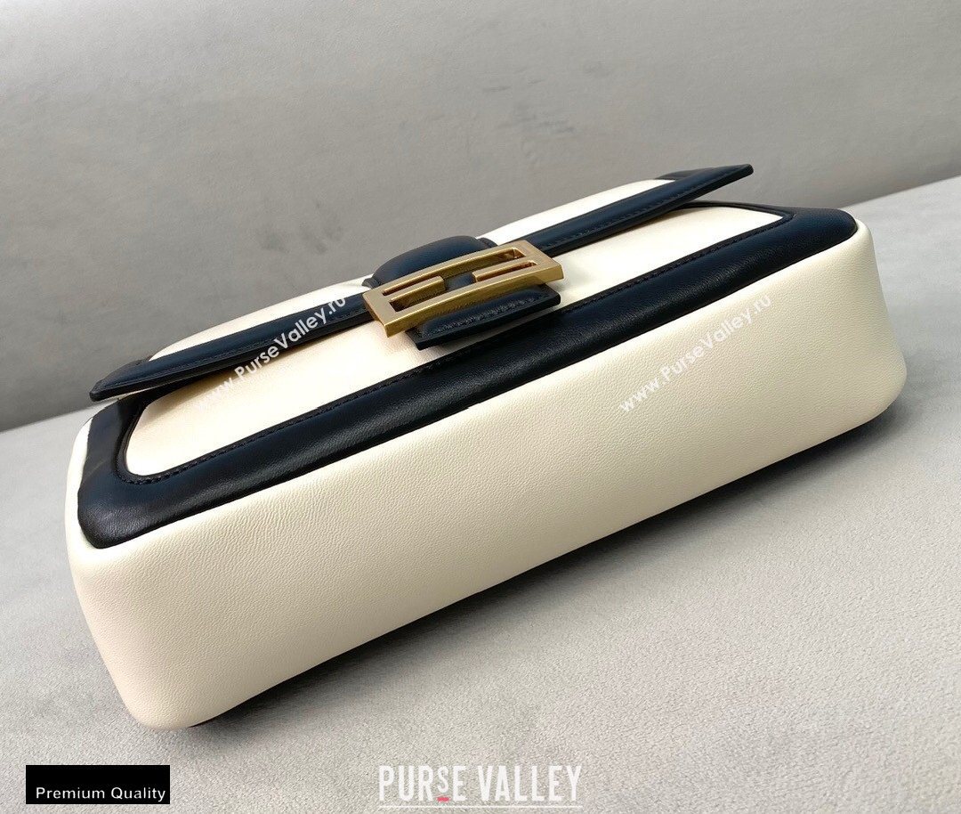 Fendi Nappa Leather Medium Baguette Chain Bag White 2020 (chaoliu-20102206)