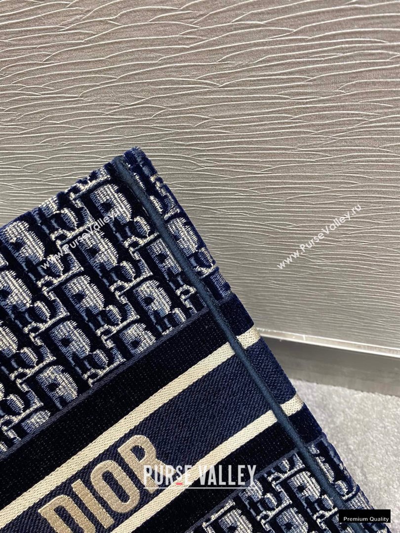 Dior Small Book Tote Bag in Oblique Embroidered Velvet Blue 2020 (vivi-20102301)