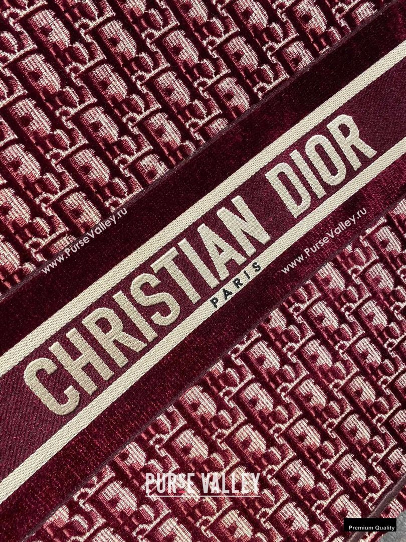 Dior Book Tote Bag in Oblique Embroidered Velvet Burgundy 2020 (vivi-20102302)