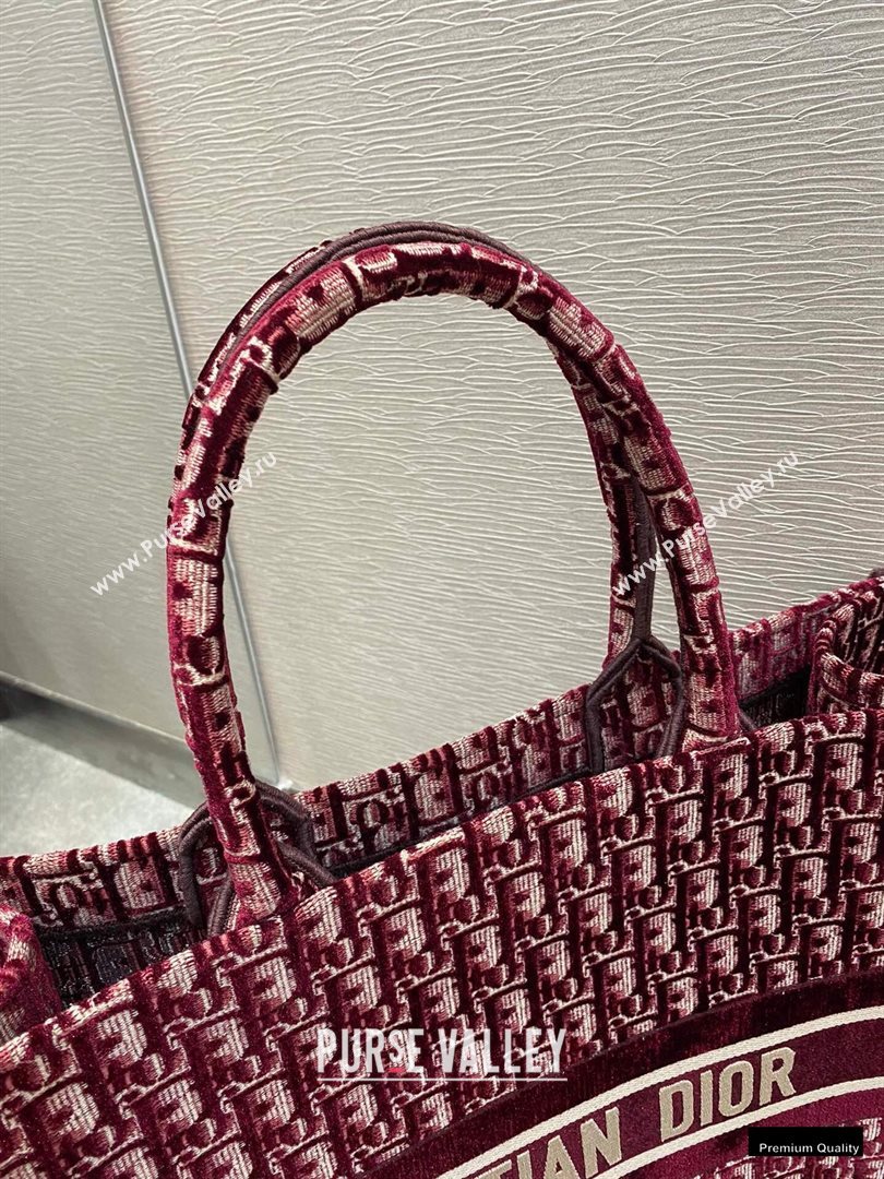 Dior Book Tote Bag in Oblique Embroidered Velvet Burgundy 2020 (vivi-20102302)