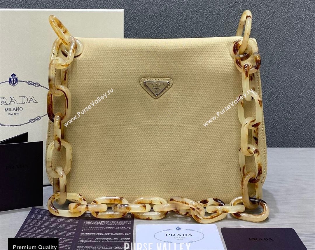 Prada Vintage Chain Shoulder Bag 6671 Fabric Beige 2020 (weipin-20110603)