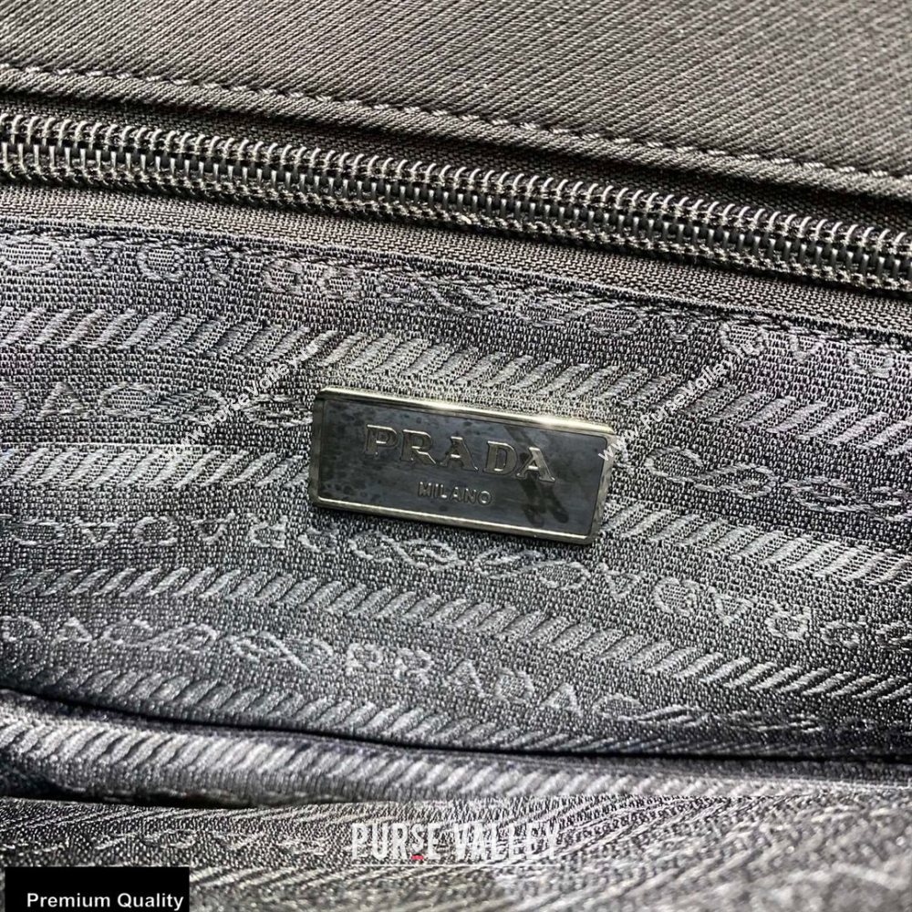 Prada Vintage Chain Shoulder Bag 6690 Fabric Black 2020 (weipin-20110604)