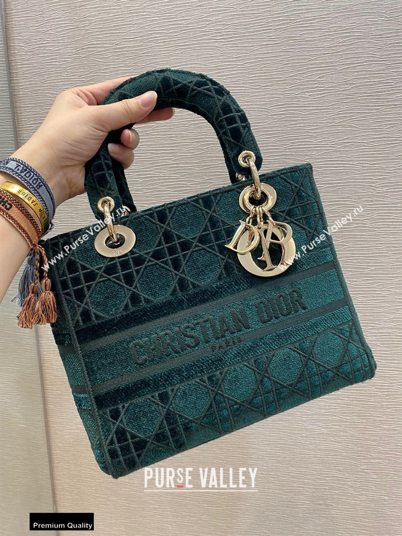 Lady Dior Medium D-Lite Bag in Cannage Embroidered Velvet Green 2020 (vivi-20111113 )