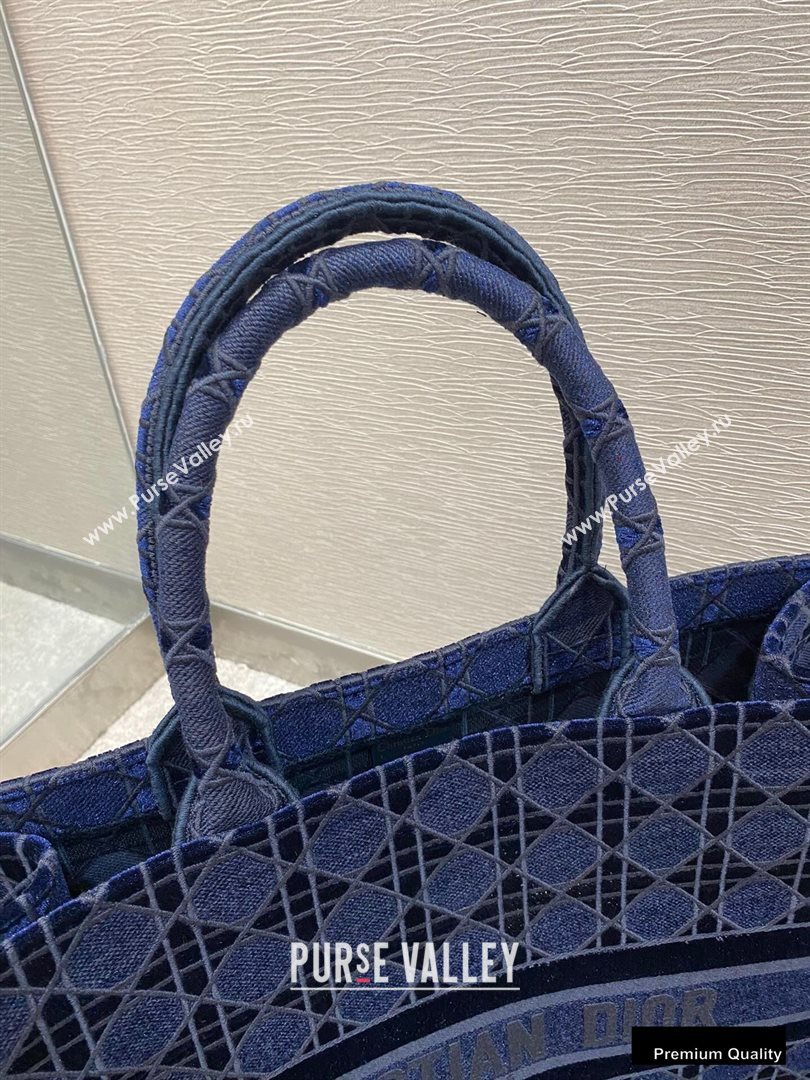 Dior Book Tote Bag in Cannage Embroidered Velvet Blue 2020 (vivi-20111107 )