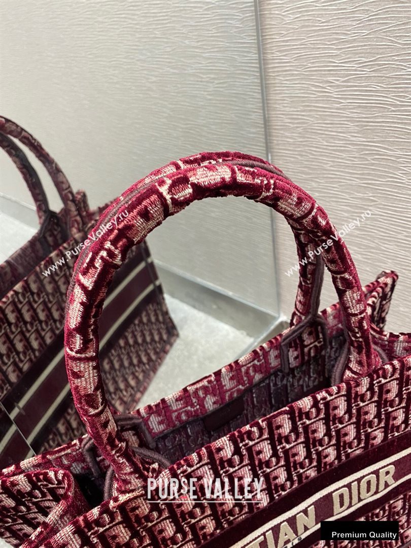 Dior Small Book Tote Bag in Oblique Embroidered Velvet Burgundy 2020 (vivi-20102303 )