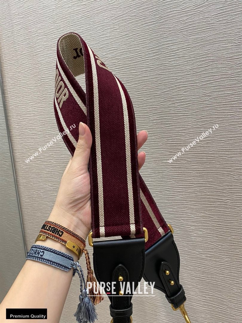 Christian Dior Embroidered Velvet Shoulder Strap Burgundy 2020 (vivi-20111122 )