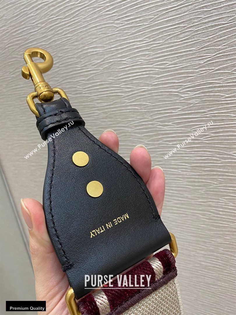 Christian Dior Embroidered Velvet Shoulder Strap Burgundy 2020 (vivi-20111122 )