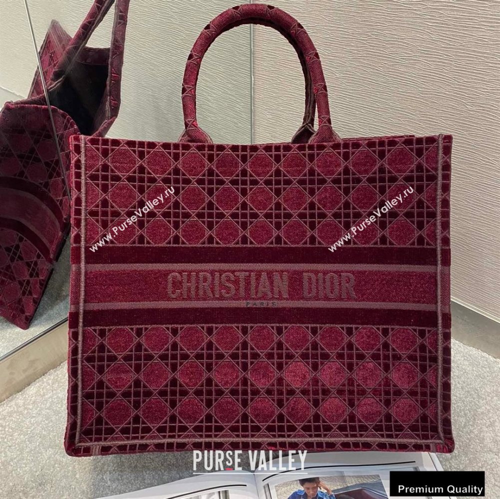 Dior Book Tote Bag in Cannage Embroidered Velvet Burgundy 2020 (vivi-20111104 )