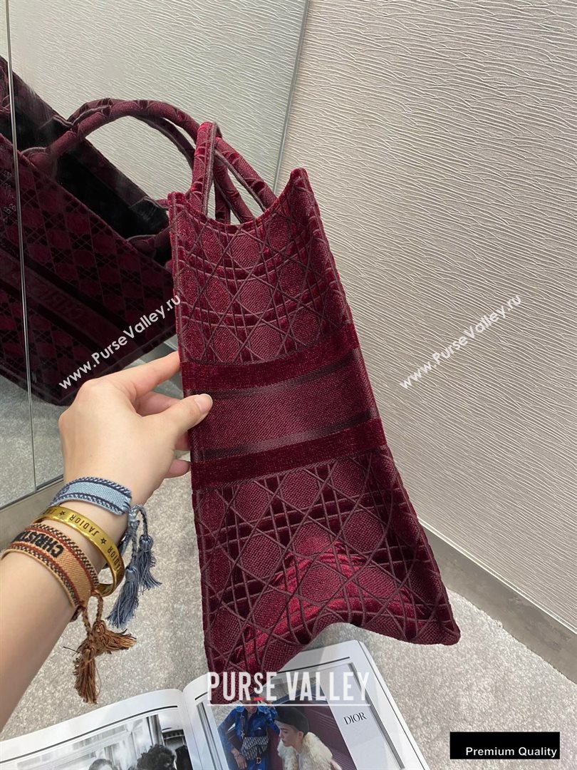 Dior Book Tote Bag in Cannage Embroidered Velvet Burgundy 2020 (vivi-20111104 )