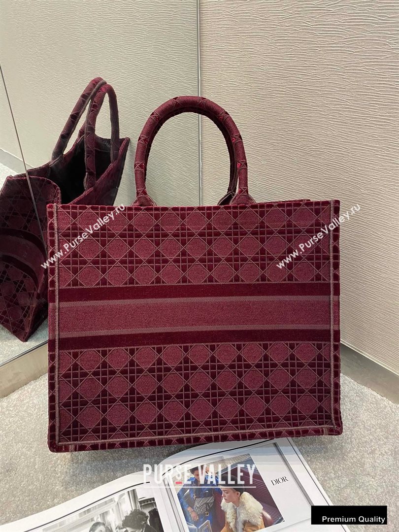 Dior Book Tote Bag in Cannage Embroidered Velvet Burgundy 2020 (vivi-20111104 )