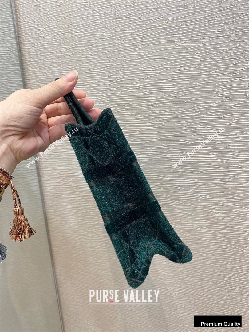 Dior Mini Book Tote Bag in Cannage Embroidered Velvet Green 2020 (vivi-20111112 )