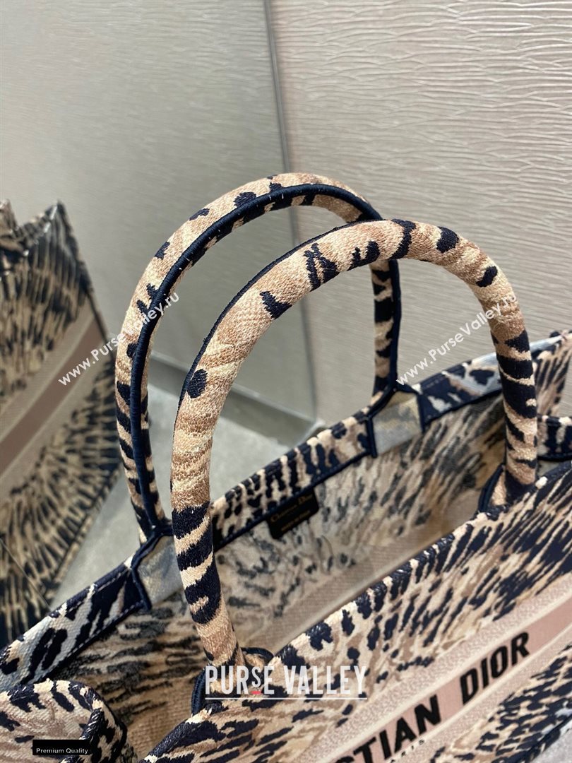 Dior Book Tote Bag in Multicolor Tie Embroidery 2020 (vivi-20112516)